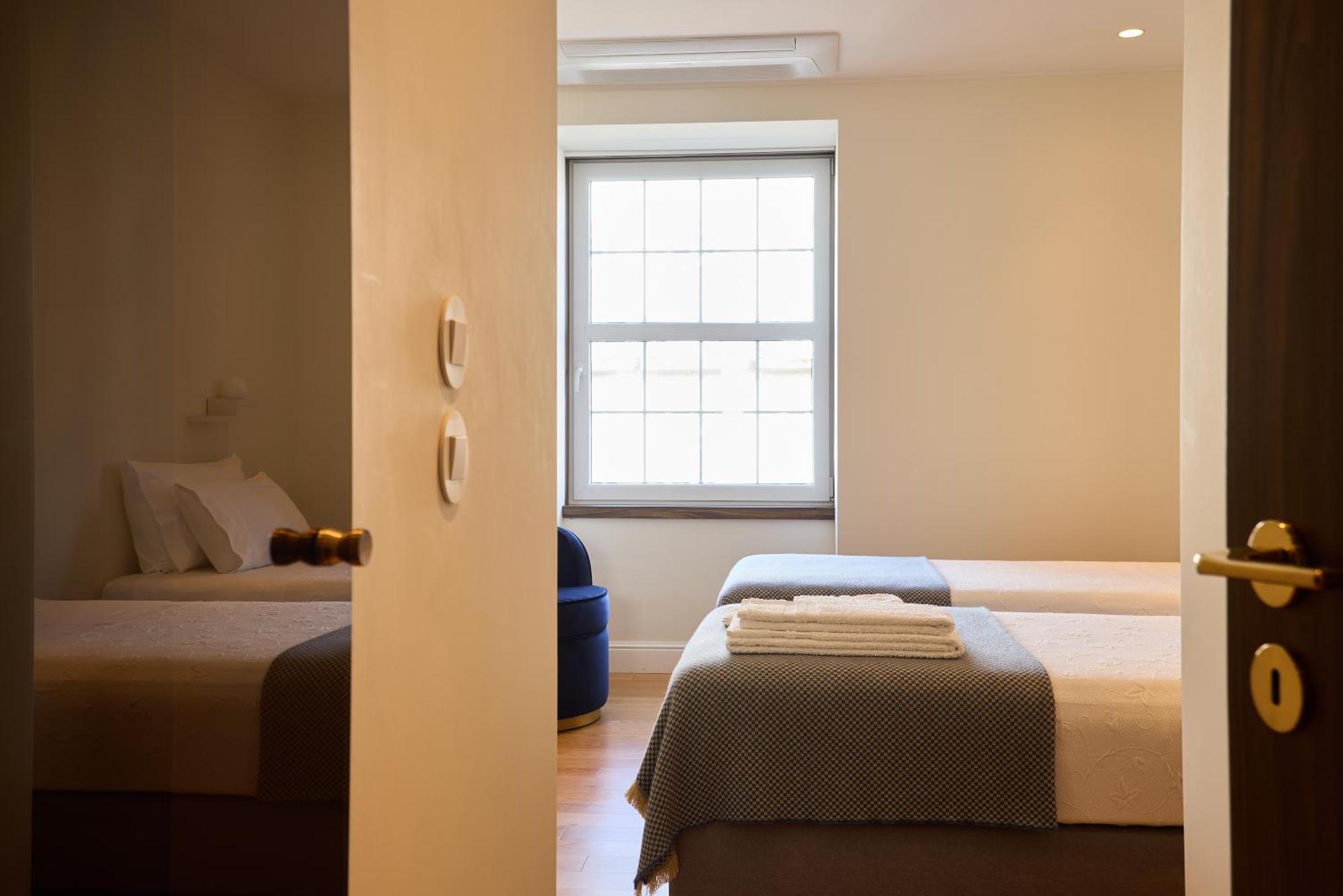 Flh Porto Clerigos Luxury Apartments Номер фото