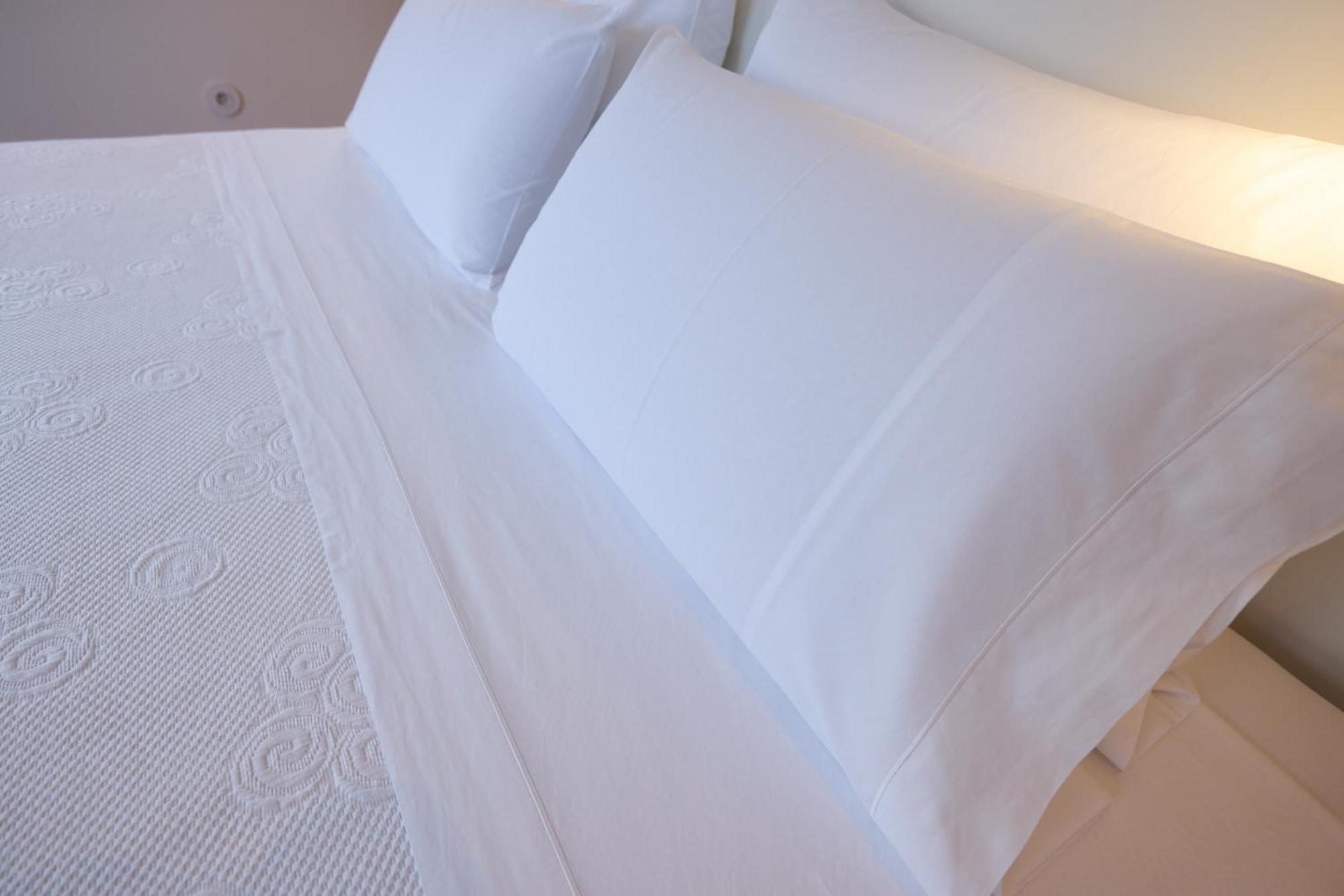 Flh Porto Clerigos Luxury Apartments Номер фото