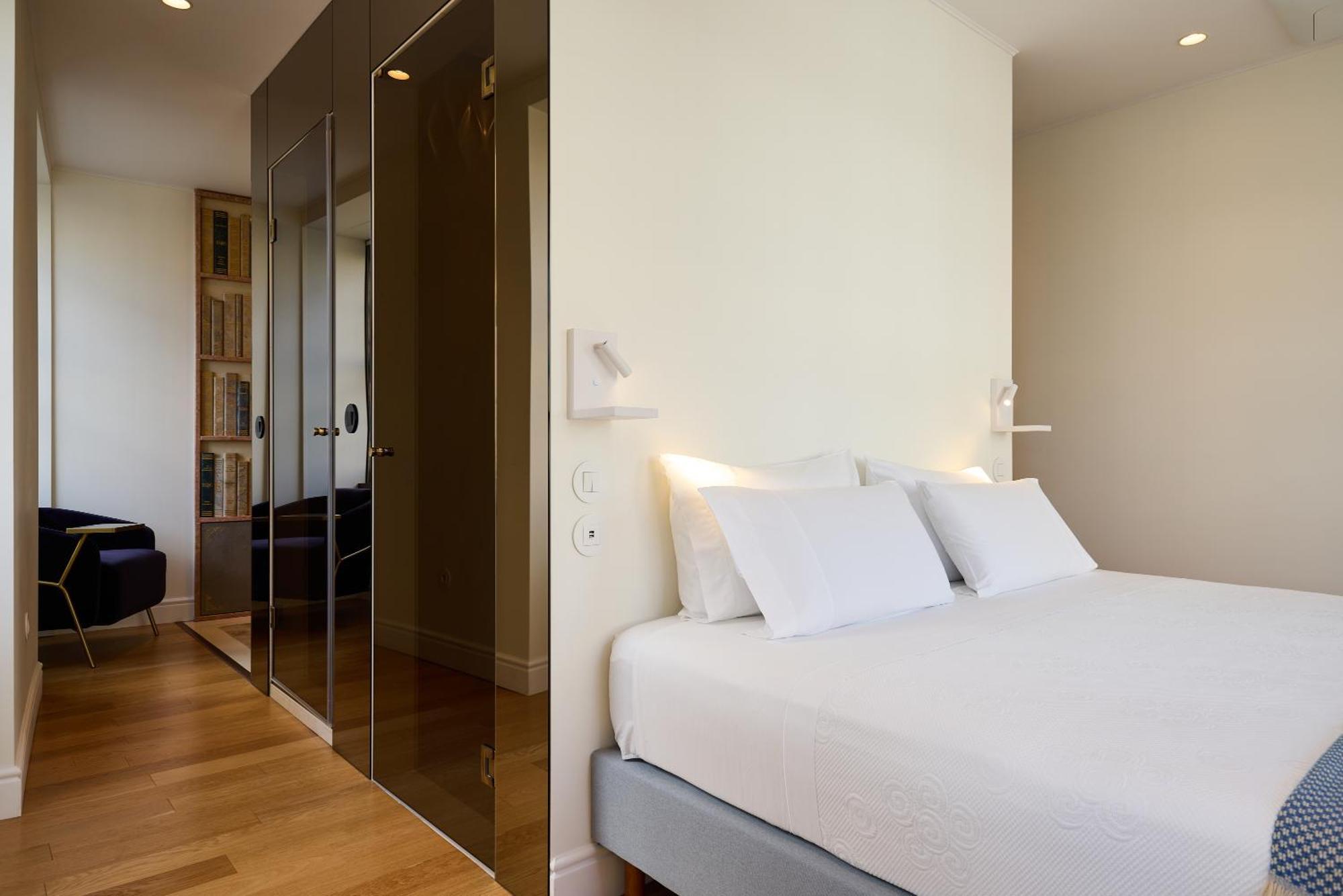 Flh Porto Clerigos Luxury Apartments Номер фото
