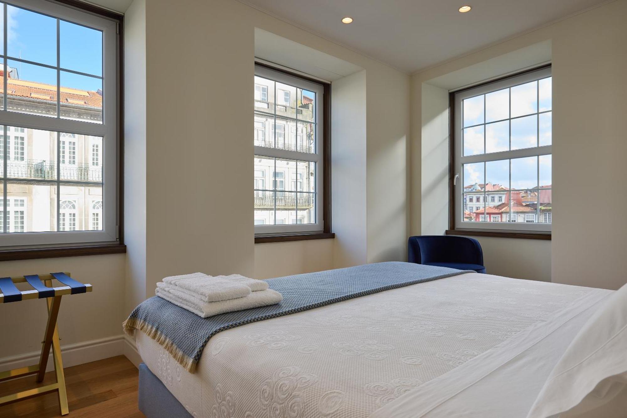 Flh Porto Clerigos Luxury Apartments Номер фото